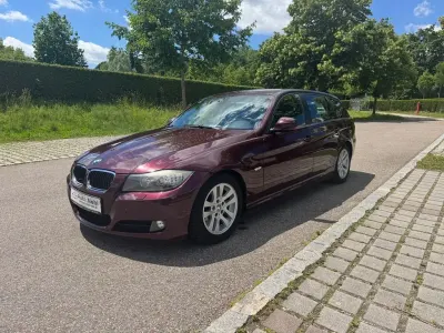 Gebraucht BMW 320 Performance 170 PS (125 kW) 2008 Rot Limousine