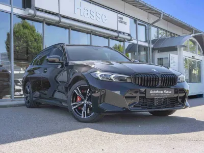 Gebraucht BMW 330e M Sport 292 PS (214 kW) 2025 Schwarz Kombi