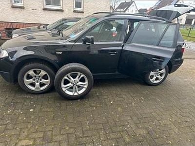 Gebraucht BMW X3 Basis 177 PS (130 kW) 2008 Schwarz SUV
