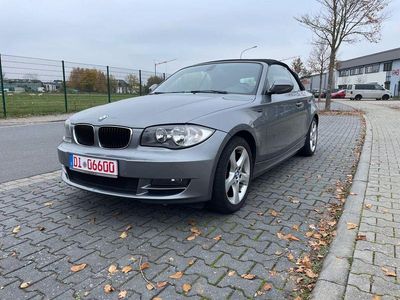 Grau Gebraucht 2010 BMW 118 Cabriolet Cabrio | 6.500 € (Fairer Preis)