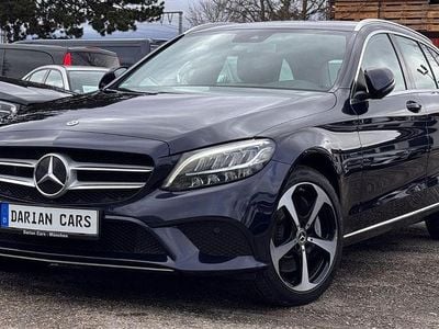 Gebraucht Mercedes C300e 194 PS (142 kW) 2020 Blau Limousine