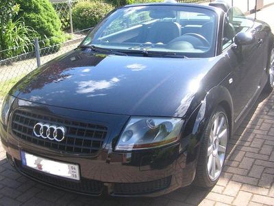 Schwarz Gebraucht 2005 Audi TT Roadster S-Line Cabrio | 12.987 € (Fairer Preis)