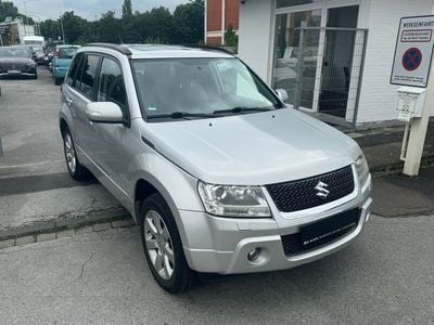 Gebraucht Suzuki Grand Vitara Comfort 169 PS (124 kW) 2010 Silber SUV