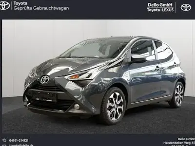 Gebraucht Toyota Aygo Basis 72 PS (52 kW) 2019 Rauchgrau mica Kleinwagen