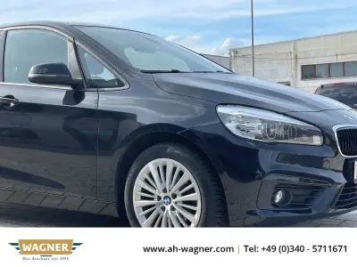 Gebraucht BMW 218 Active Tourer Performance 150 PS (110 kW) 2015 Schwarz Van / Kleinbus