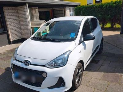 Usata Hyundai i10 Passion 67 CV (49 kW) 2018 Bianco Utilitaria