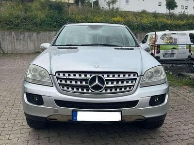Mercedes ML280