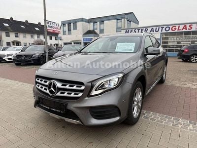 Gebraucht Mercedes GLA200 Style 156 PS (114 kW) 2019 Grau SUV