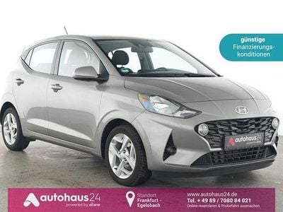 Gebraucht Hyundai i10 Trend 67 PS (49 kW) 2023 Grau Kleinwagen