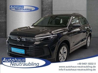 Uranograu Gebraucht 2024 VW Tiguan Basis SUV | 32.650 € (Fairer Preis)