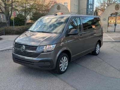 Brugt VW T6.1 Family 150 HK (110 kW) 2021 Grå Van