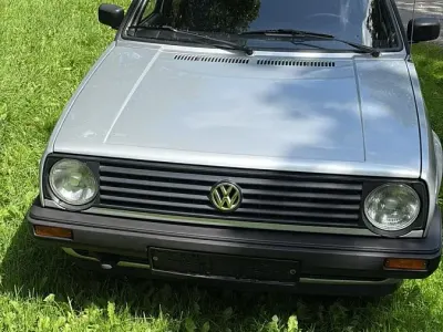Gebraucht VW Golf II 60 PS (44 kW) 1991 Silber Kleinwagen