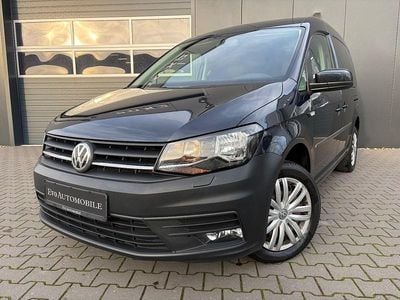 Usata VW Caddy 150 CV (110 kW) 2017 Blu Monovolume
