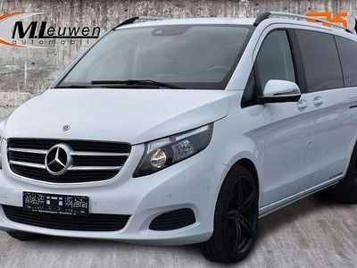 Gebraucht Mercedes V220 Avantgarde 163 PS (119 kW) 2019 Obsidianschwarz metallic Van / Kleinbus