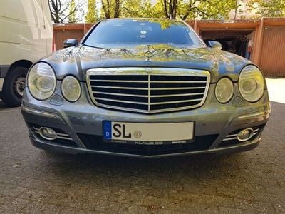 Gebraucht Mercedes E220 Avantgarde 170 PS (125 kW) 2007 Grau Limousine