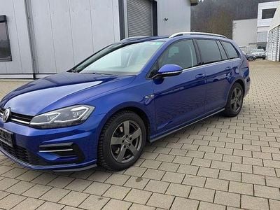 Usata VW Golf VII R-line 150 CV (110 kW) 2019 Blu Station wagon