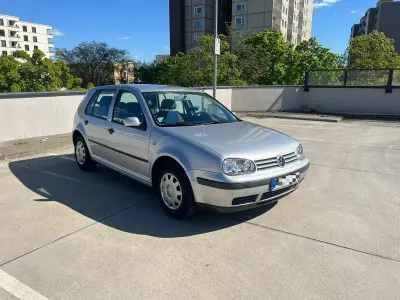 Gebraucht VW Golf IV Edition 102 PS (75 kW) 2001 Silber Limousine