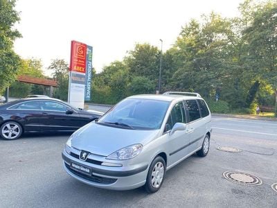 Peugeot 807