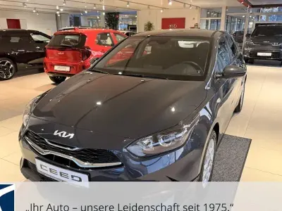 Nowe Kia Ceed Vision 140 KM (102 kW) 2026 Szary Hatchback