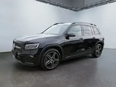 Gebraucht Mercedes GLB180 AMG 136 PS (100 kW) 2025 Schwarz kosmosschwarz (metallic) SUV