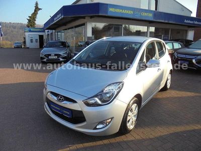 Gebraucht Hyundai ix20 Edition 90 PS (66 kW) 2013 Silber Kleinwagen