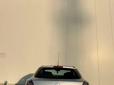 Usata Opel Astra GTC 2009 Argento Coupé