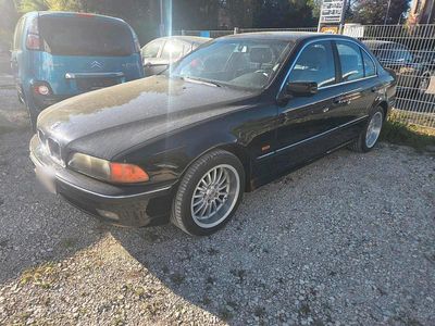 Usata BMW 523 170 CV (125 kW) 1999 Nero Berlina