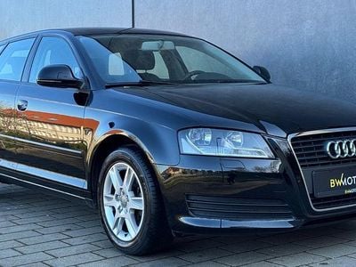 Second-hand Audi A3 Sportback Attraction 125 CP (91 kW) 2009 Negru Hatchback