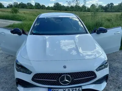 Gebraucht Mercedes CLA200 AMG line 163 PS (119 kW) 2024 Weiß Coupé