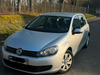 Gebraucht VW Golf VI 122 PS (89 kW) 2010 Silber Kleinwagen