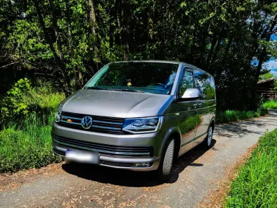 Gebraucht VW Multivan Highline 150 PS (110 kW) 2015 Grau Van / Kleinbus