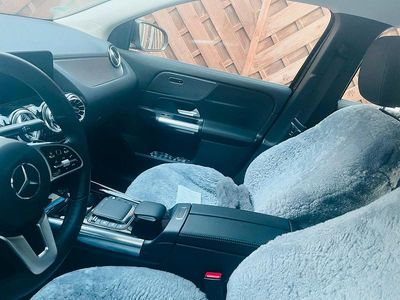 Gebraucht Mercedes EQA250 139 kW (190 PS) 2022 Schwarz SUV