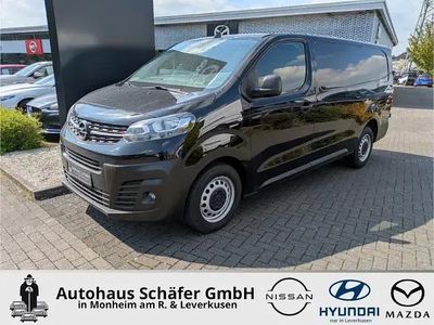 Second-hand Opel Vivaro Edition 122 CP (89 kW) 2022 Negru Monovolum