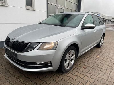 Gebraucht Skoda Octavia Style 150 PS (110 kW) 2017 Brilliantsilber metallic (metallic) Kombi