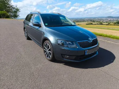 Occasion Skoda Octavia Joy 150 ch (110 kW) 2016 Noir Break