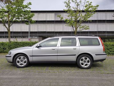 gebraucht Volvo V70 2.4 D5 Comfort (Momentum)