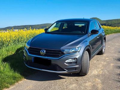 Usata VW T-Roc 110 CV (80 kW) 2021 Grigio SUV