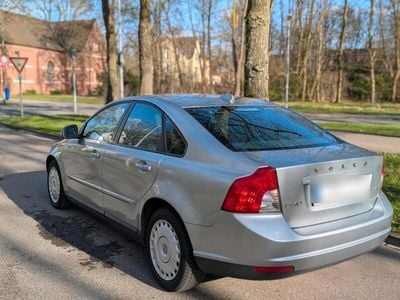 Volvo S40