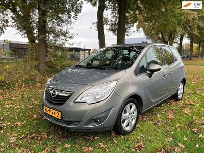 Gebraucht Opel Meriva Edition 120 PS (88 kW) 2011 Braun Van / Kleinbus