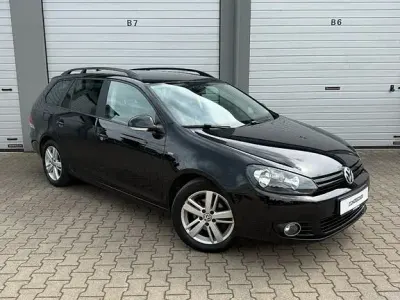 Gebraucht VW Golf VII Match 105 PS (77 kW) 2013 Schwarz Kombi
