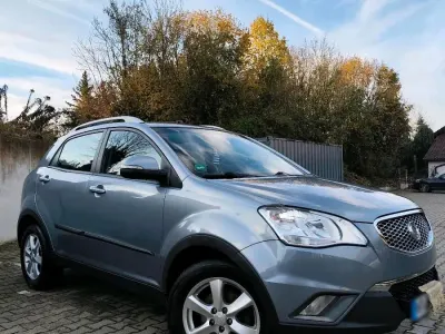 Usata SsangYong Korando 175 CV (128 kW) 2012 Grigio SUV