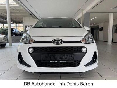 Gebraucht Hyundai i10 YES! 87 PS (63 kW) 2017 Weiß Kleinwagen