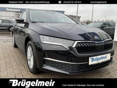 Neu Skoda Octavia Selection 150 PS (110 kW) 2025 Schwarzmagic perleffekt Kombi