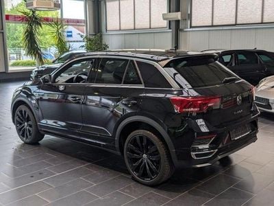 Second-hand VW T-Roc Sport 150 CP (110 kW) 2021 Negru SUV