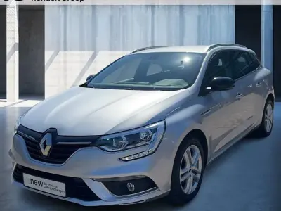 Gebraucht Renault Mégane GrandTour LIMITED 140 PS (102 kW) 2020 Grau Kombi