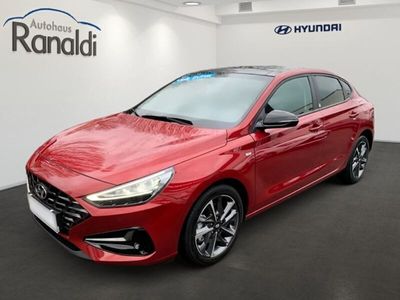 gebraucht Hyundai i30 Fastback!++PANODACH!++NAVIGATION!