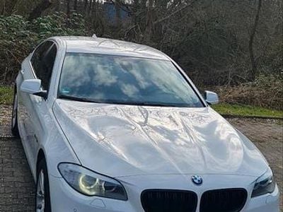 Gebraucht BMW 520 Comfort Edition 189 PS (139 kW) 2013 Weiß Limousine