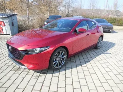Neu Mazda 3 Center-Line 140 PS (102 kW) 2025