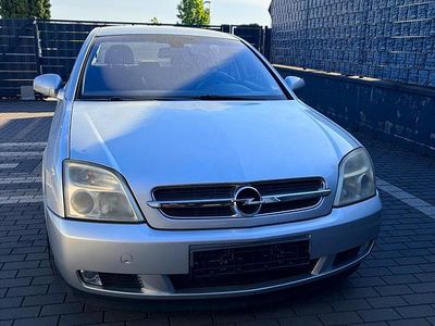 Second-hand Opel Vectra 125 CP (91 kW) 2002 Argintiu Berlinǎ