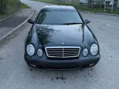 Gebraucht Mercedes CLK320 Elegance 218 PS (160 kW) 1997 Blau Coupé